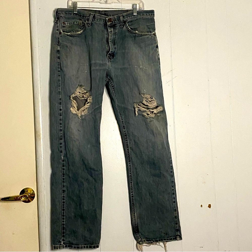 Wrangler Genuinely Distressed Light Wash Bootcut Men’s Jeans Size 36x32